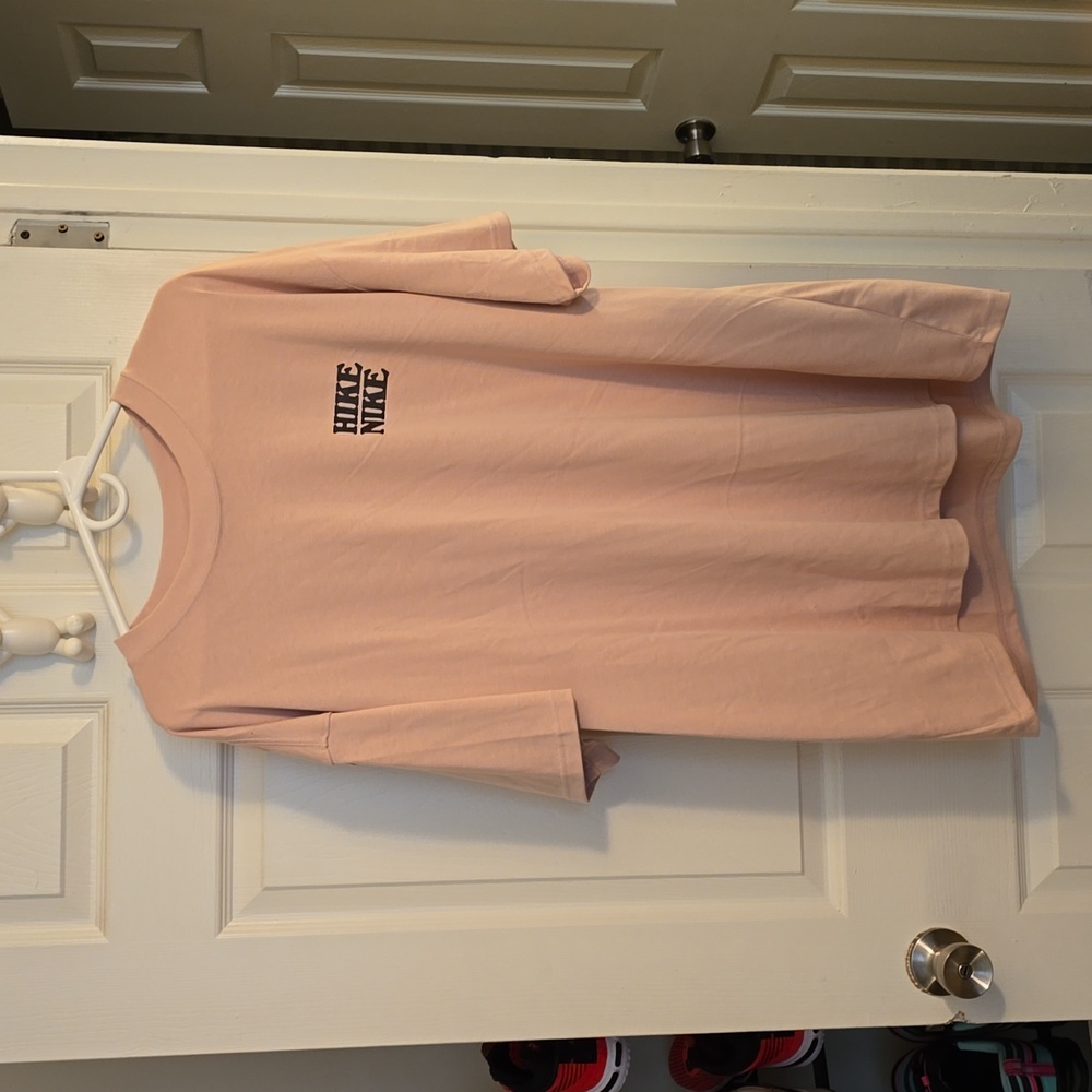 Nike tshirt